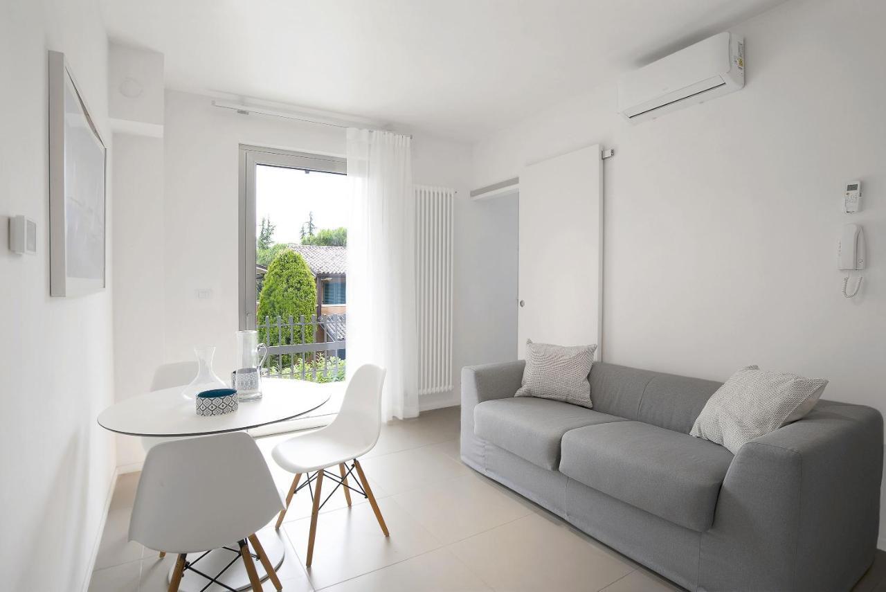Baseventuno 4 Bilocale Appartement Sirmione Buitenkant foto